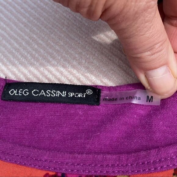 Oleg Cassini Sports Rayon/Cotton Gold Accent Top - Picture 5 of 9